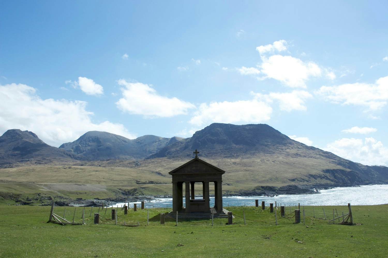 A tiny remote island in Scotland’s Inner Hebrides is looking for new